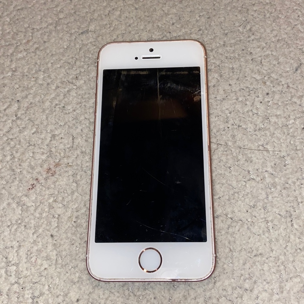 iPhone SE